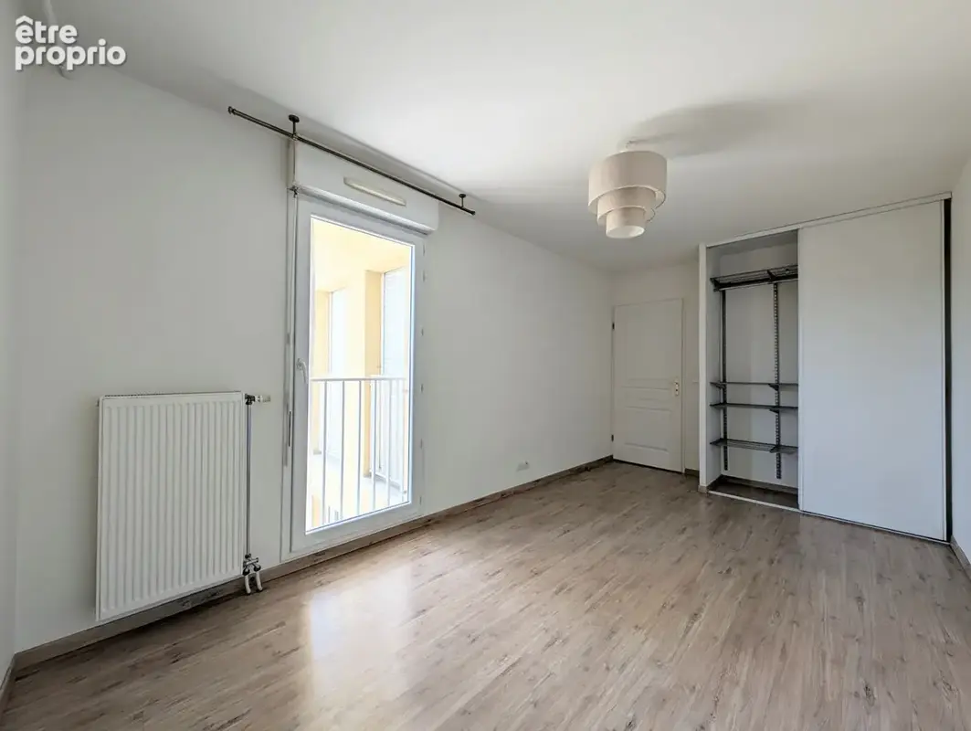 T3 en duplex -  Grande terrasse - Box - Gennevilliers - photo 5