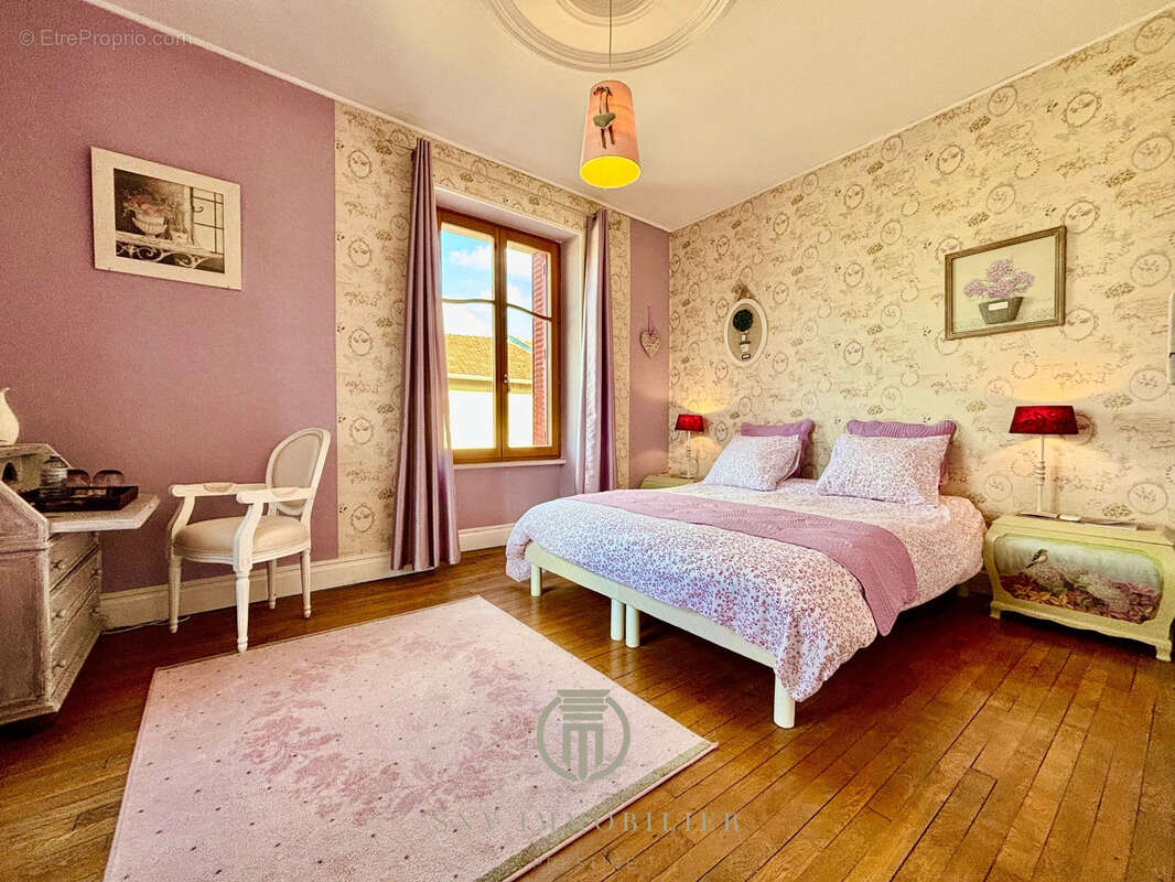 Maison à CHAMBLEY-BUSSIERES