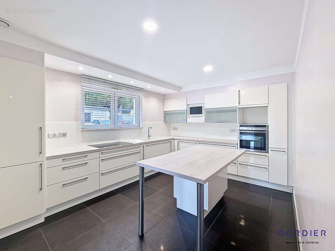 Appartement à FAMECK