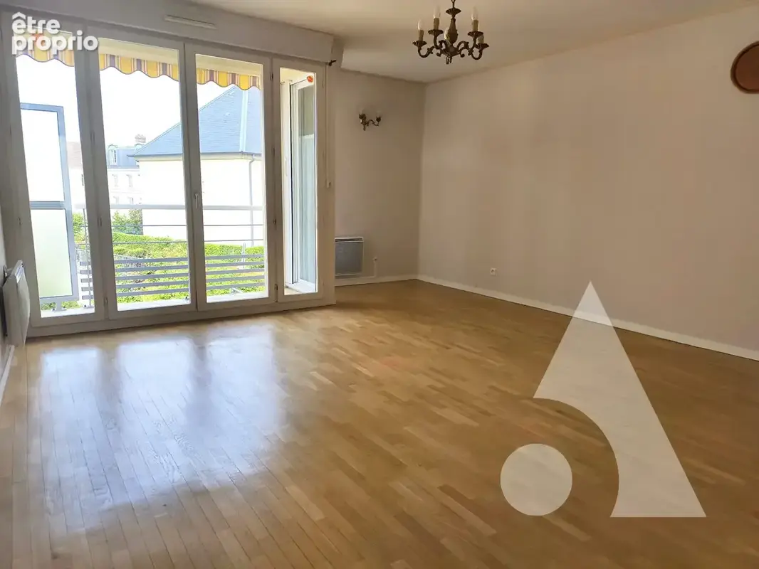 Appartement à CREPY-EN-VALOIS