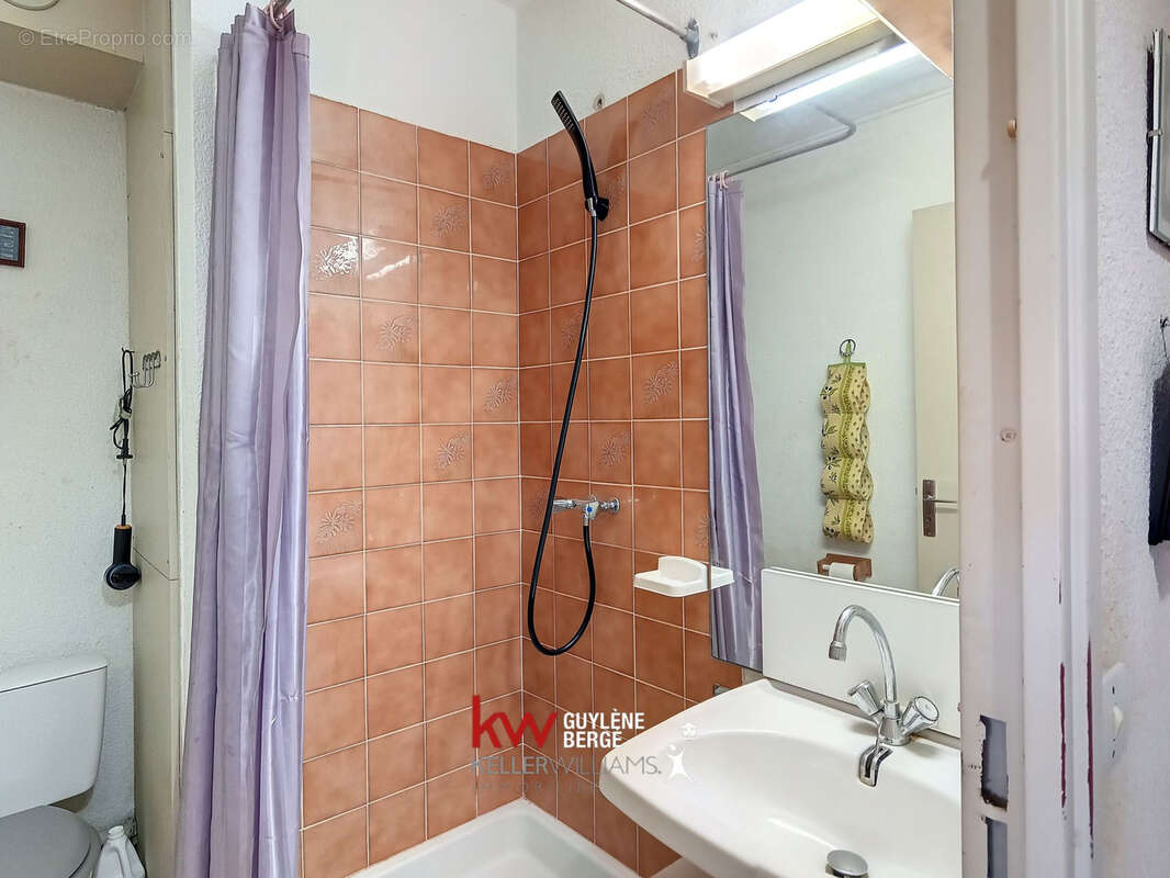 AGDE : STUDIO Cabine 1 pièce (19,27 m2) à vendre - photo 5