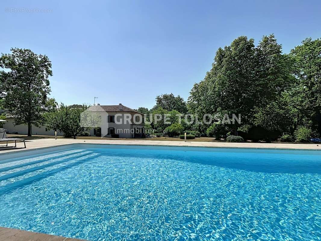 Maison 255 m² à Lavaur  - photo 3