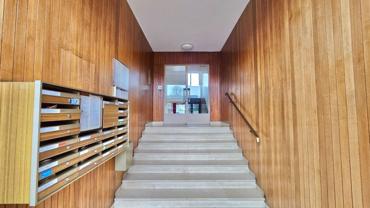 Appartement à JUVISY-SUR-ORGE