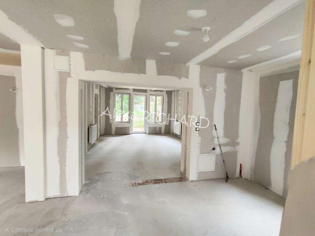 Maison à CONCHES-EN-OUCHE