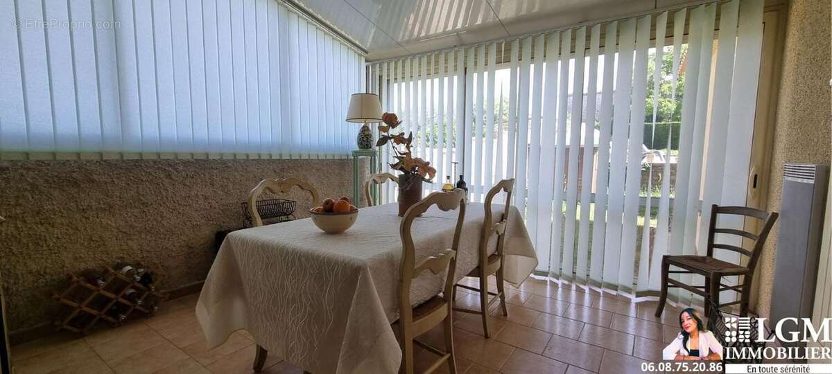 Maison à VERNEGUES