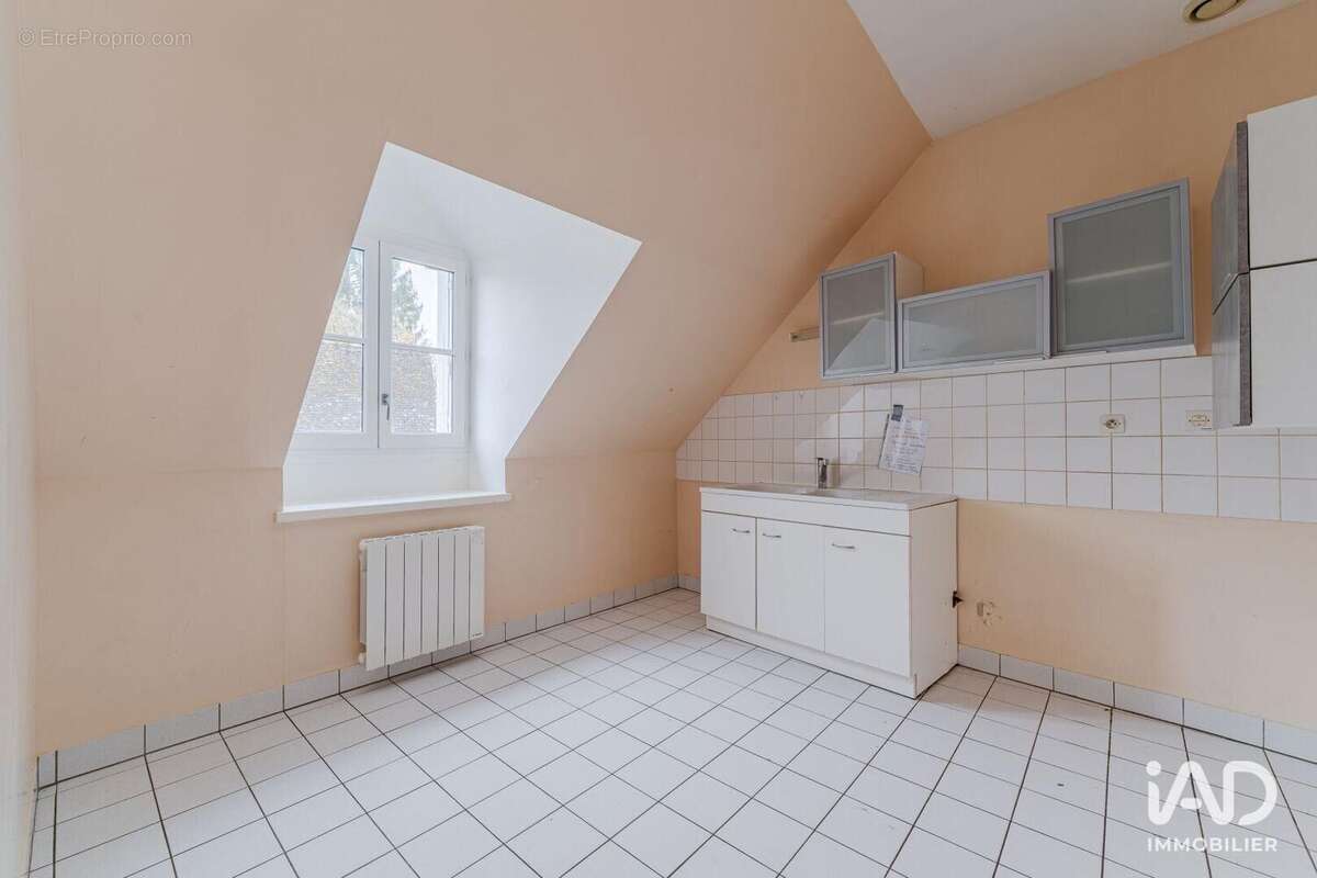 Photo 4 - Maison à CHARENTILLY