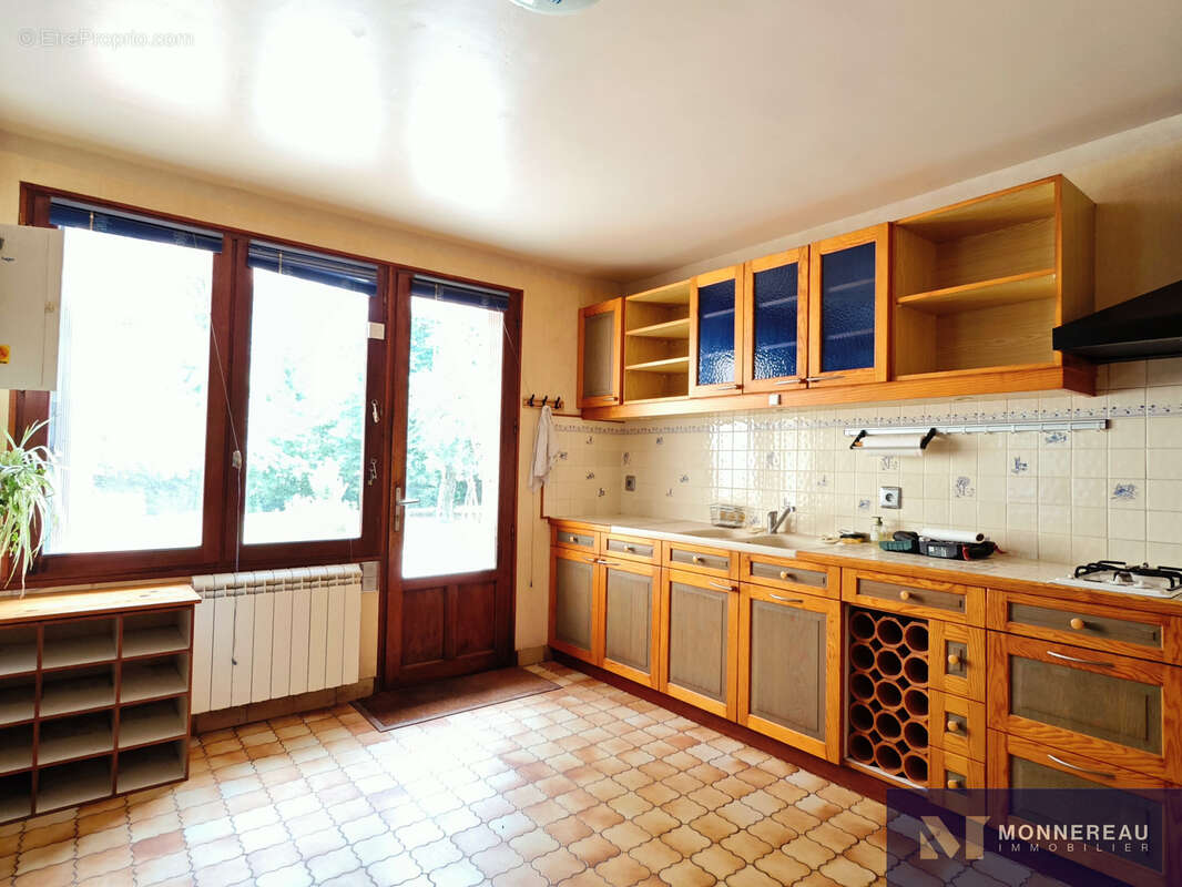 Maison ancienne avec 5 chambres - photo 7