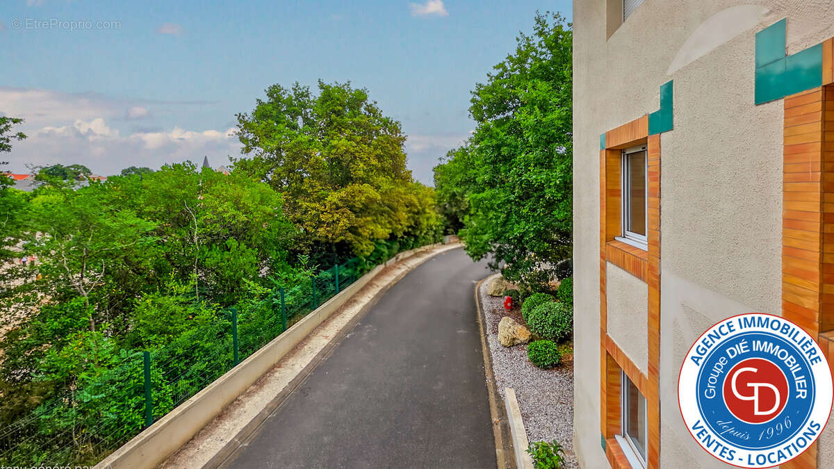 Appartement de type 2 avec balcon et piscine - photo 18