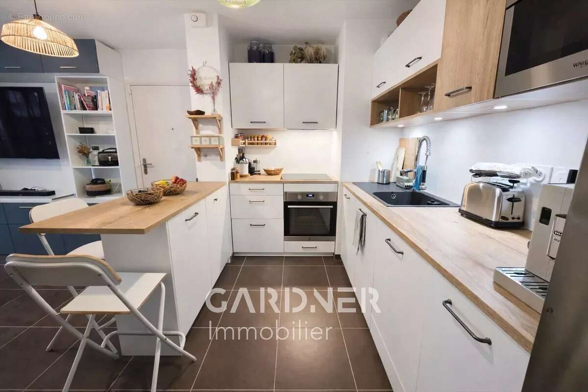 Appartement à AURIOL