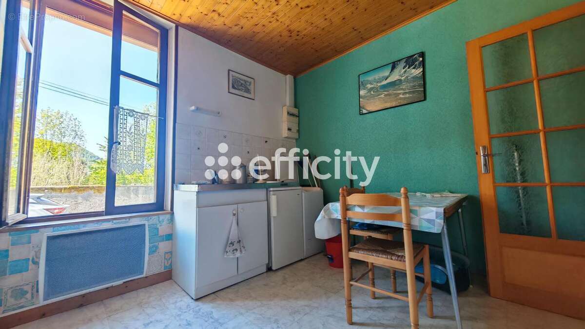 Appartement à SAINT-LAURENT-DU-PONT