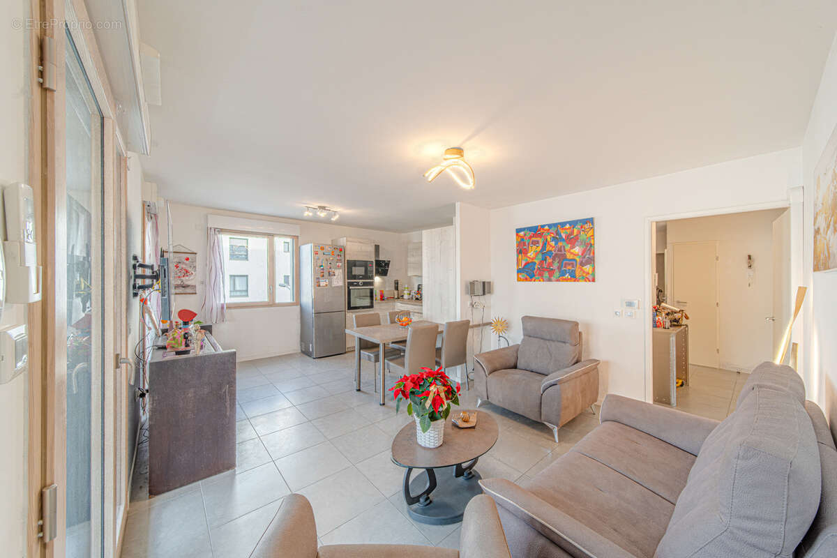 Appartement à SAINT-PRIEST