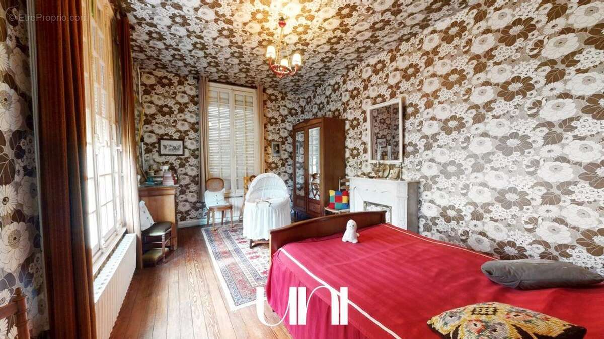 Maison à SAINT-PIERRE-SUR-DIVES