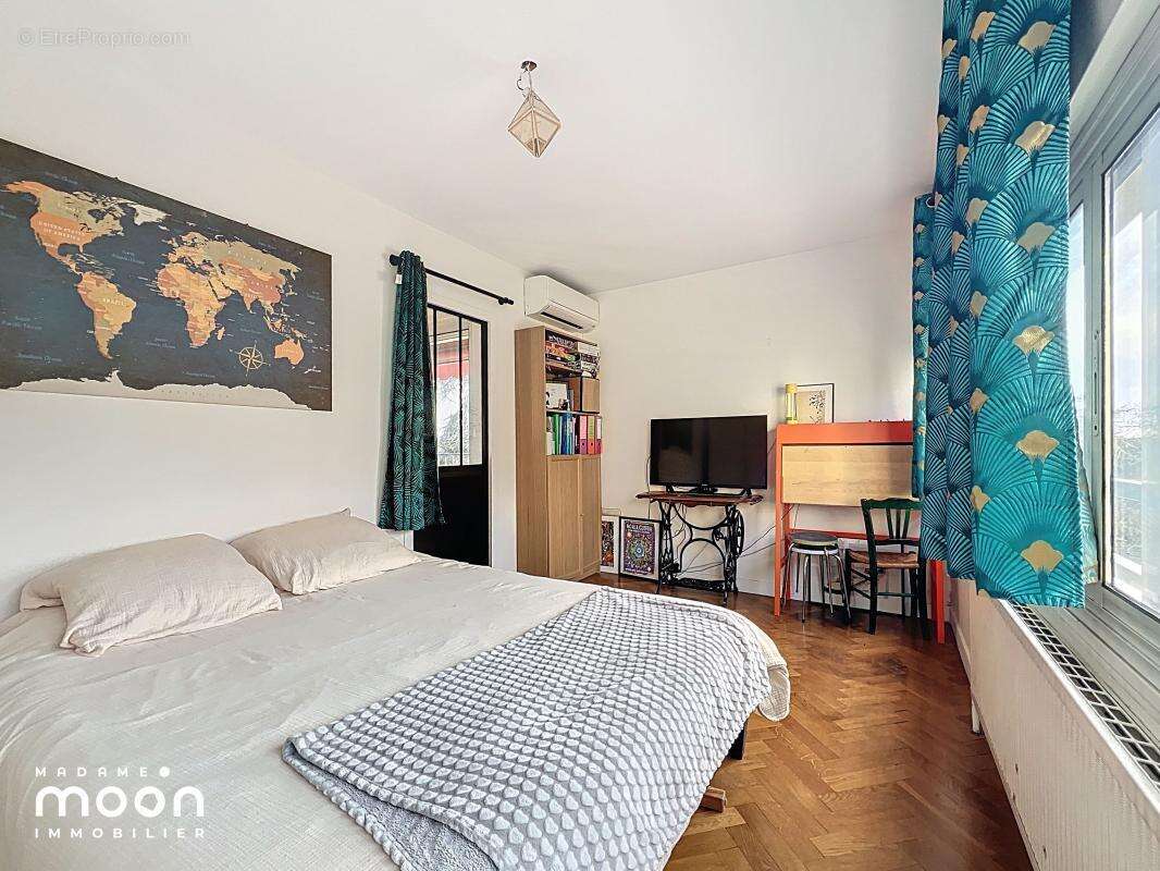 Appartement à OULLINS