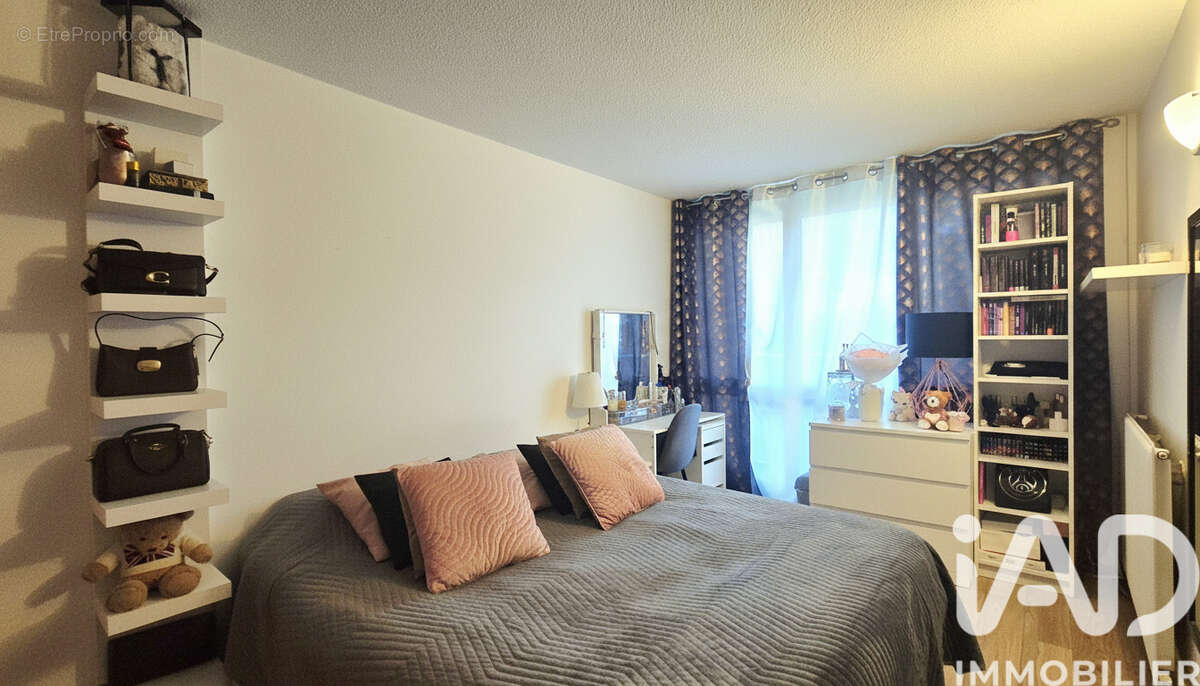 Photo 7 - Appartement à ROISSY-EN-BRIE