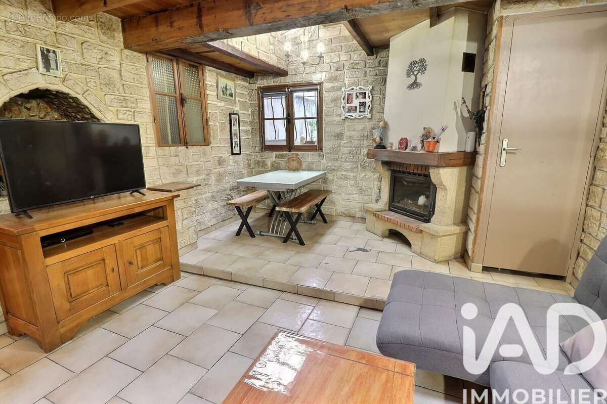 Photo 2 - Appartement à MARSEILLE-4E
