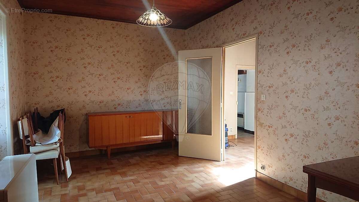 Maison à ISSY-L'EVEQUE