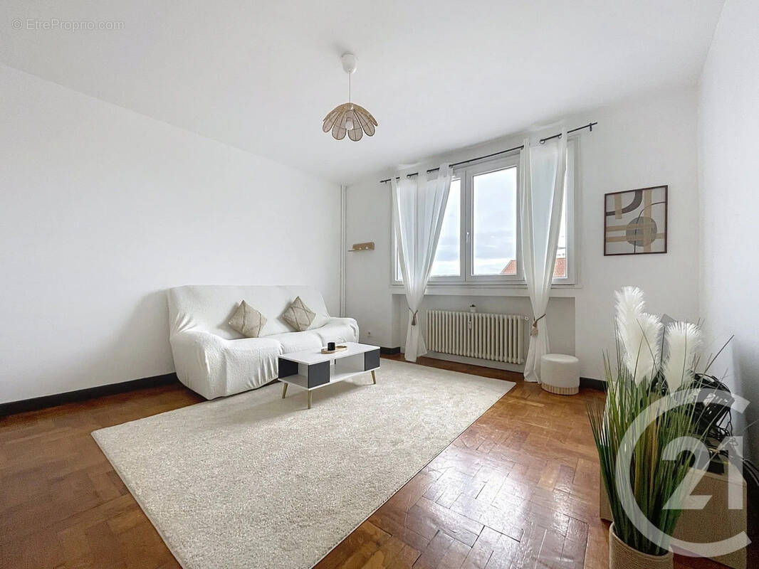 Appartement à LYON-8E