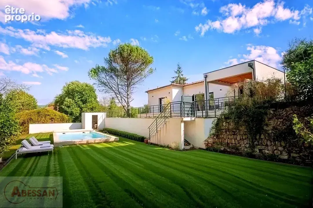 Photo Maison à Les Vans au prix de 449 000€