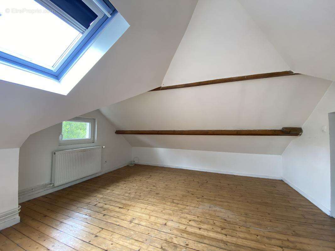 Maison à ROSNY-SUR-SEINE