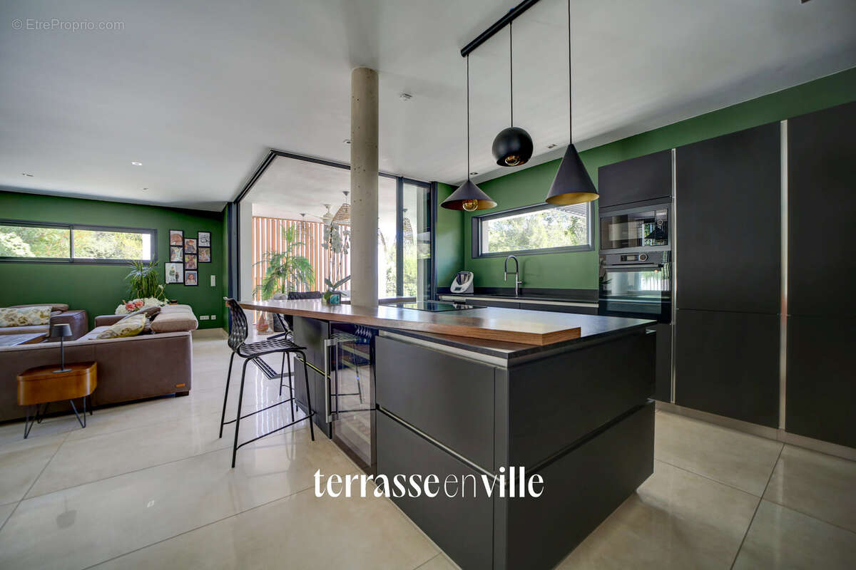 Gémenos - village a pied - villa d'architecte t5 185m2 - dépendance - calme - 1 090 000 € - photo 9
