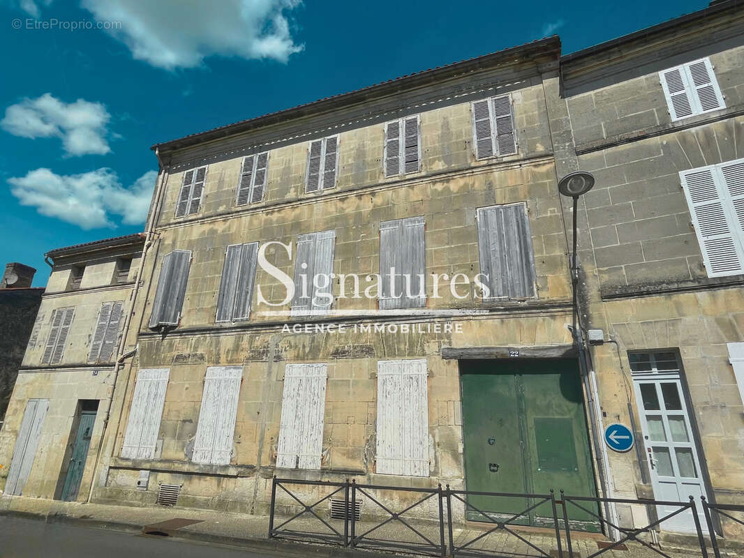 Maison à JARNAC