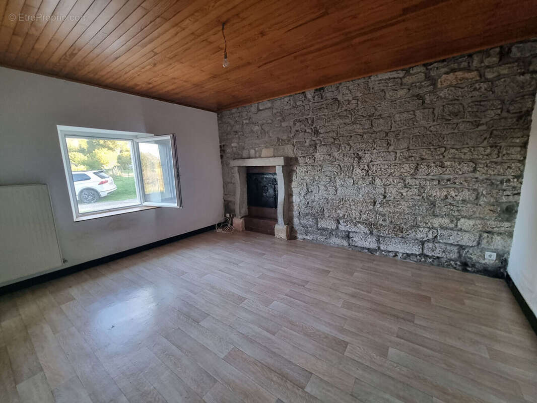 Ferme mitoyenne - LES ARCES  171.24 m2 - photo 8