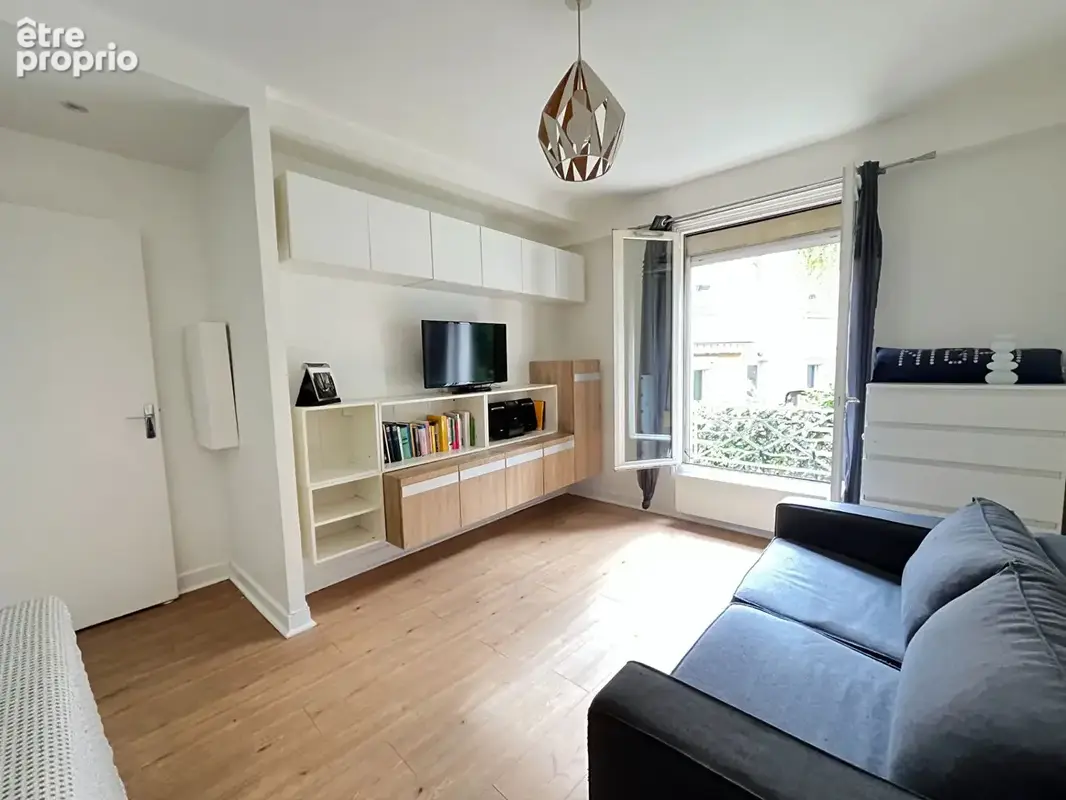 Photo Appartement à Suresnes au prix de 231 000€