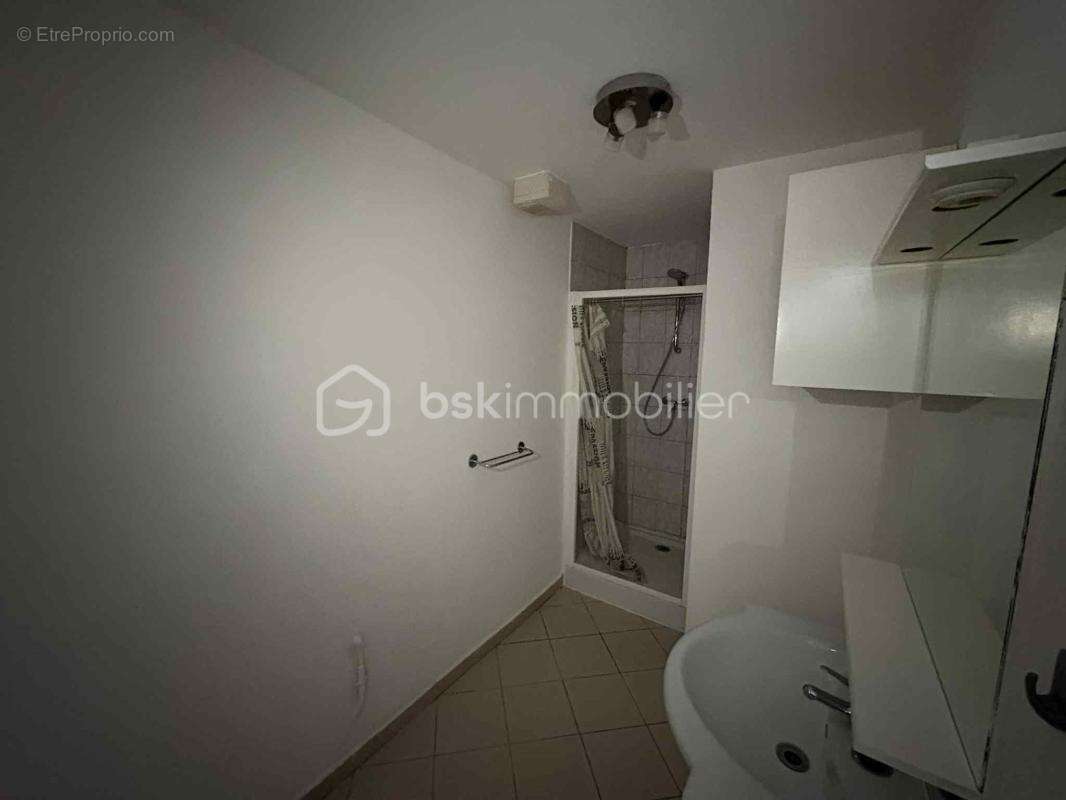 Appartement à DROCOURT