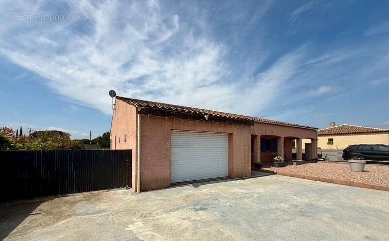 Villa à PEYRIAC MINERVOIS de 135 m2 environ, 3 chambres, piscine, garage  terrain 885m2 - photo 26