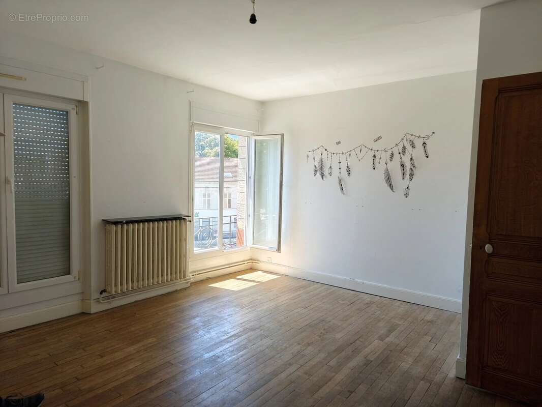 Maison à SERMAIZE-LES-BAINS