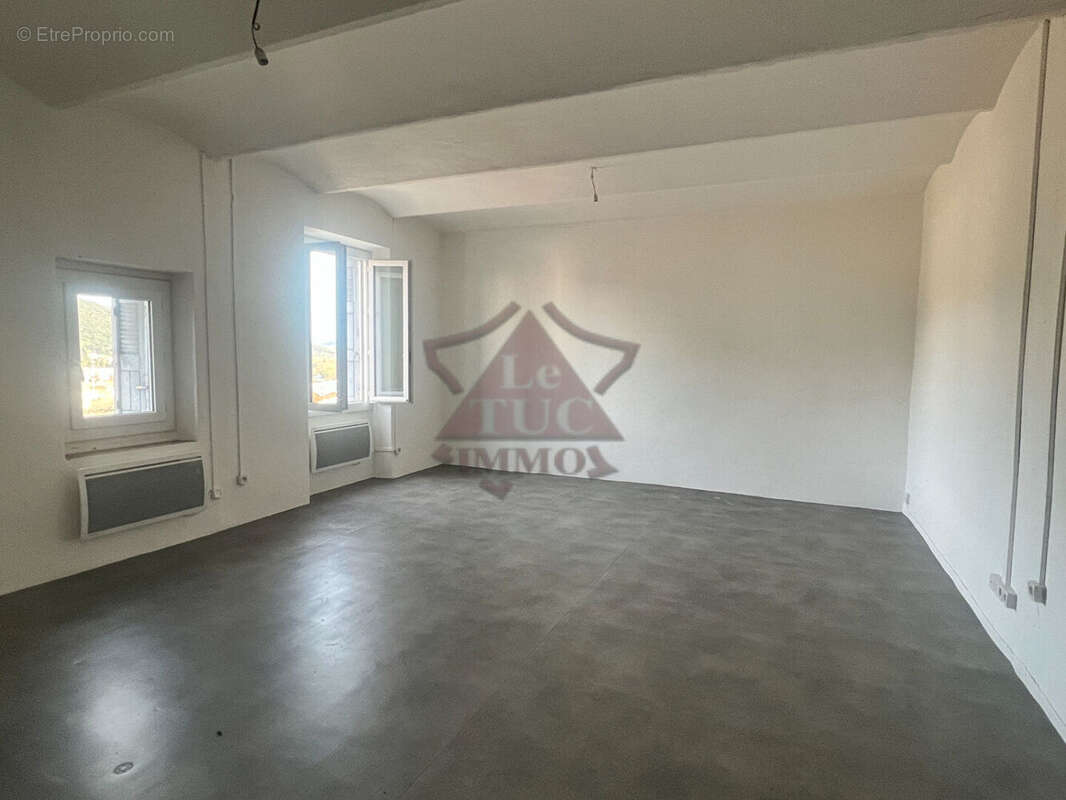 Appartement à BESSEGES