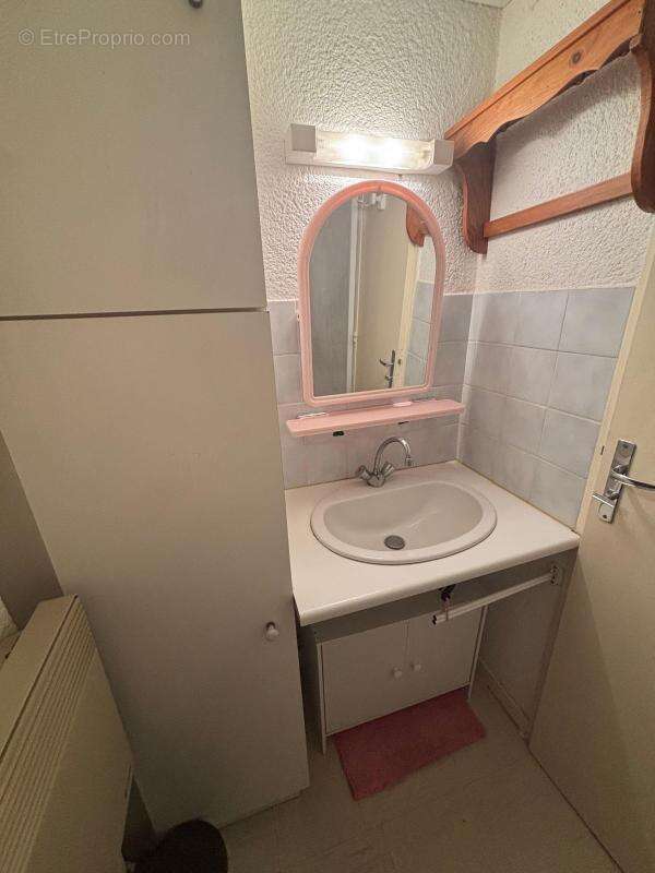 Appartement à GREOUX-LES-BAINS