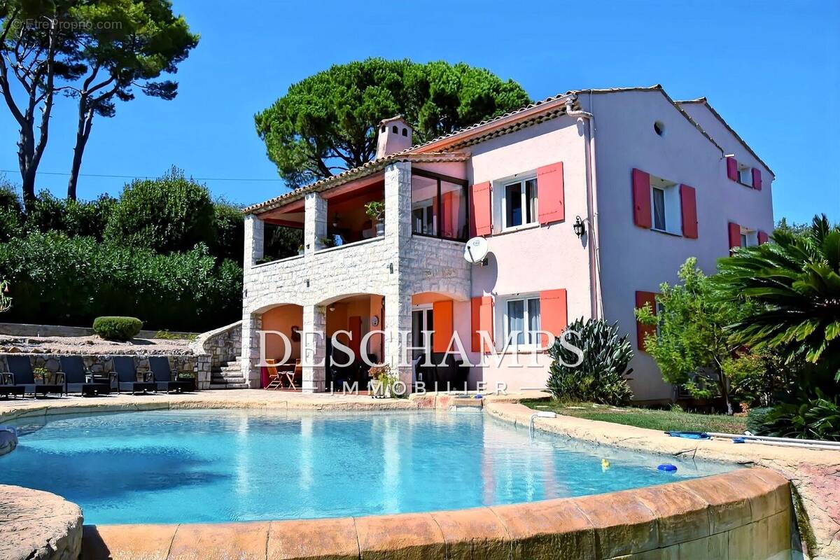 Maison à ANTIBES