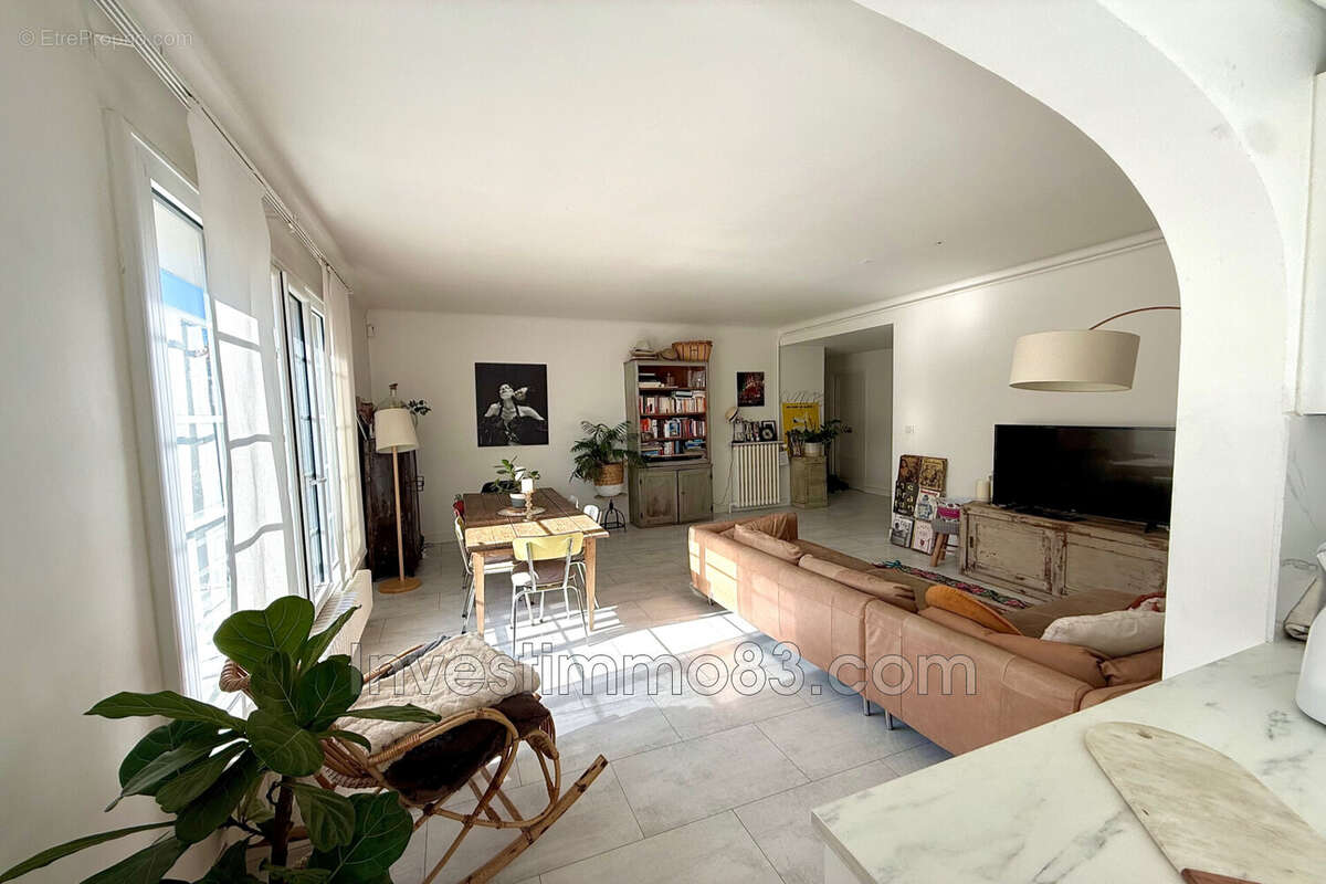 Appartement à AIX-EN-PROVENCE