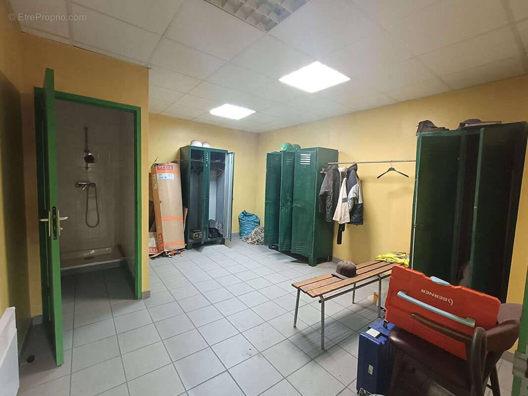 Commerce à SAINT-RAMBERT-D&#039;ALBON