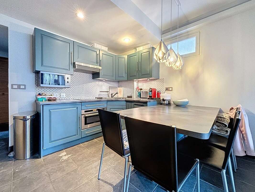 Appartement à SAINT-ETIENNE-DE-TINEE