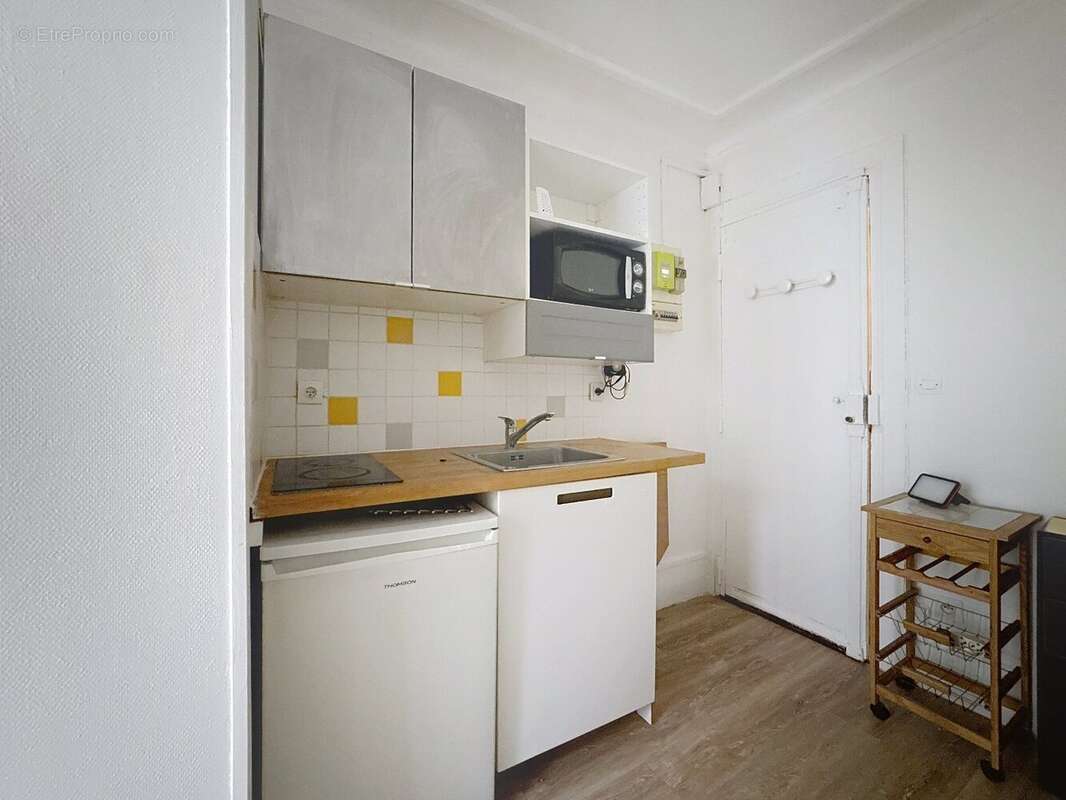 Appartement à PARIS-18E