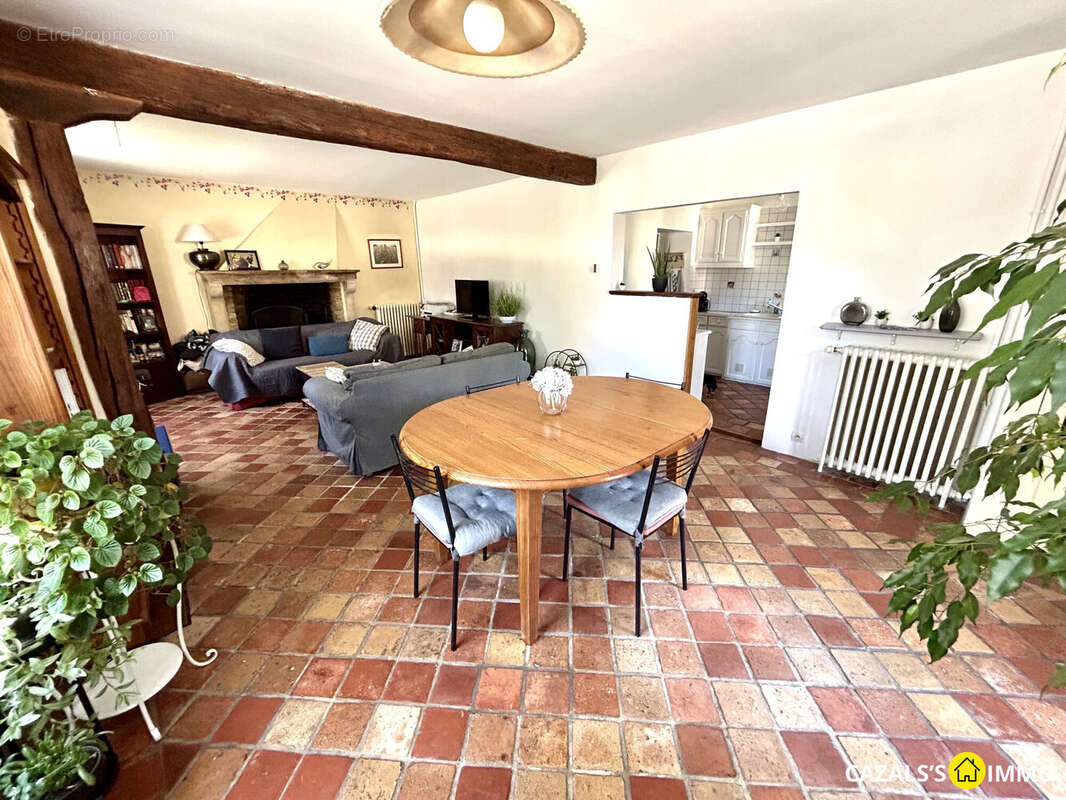 Maison à CELY