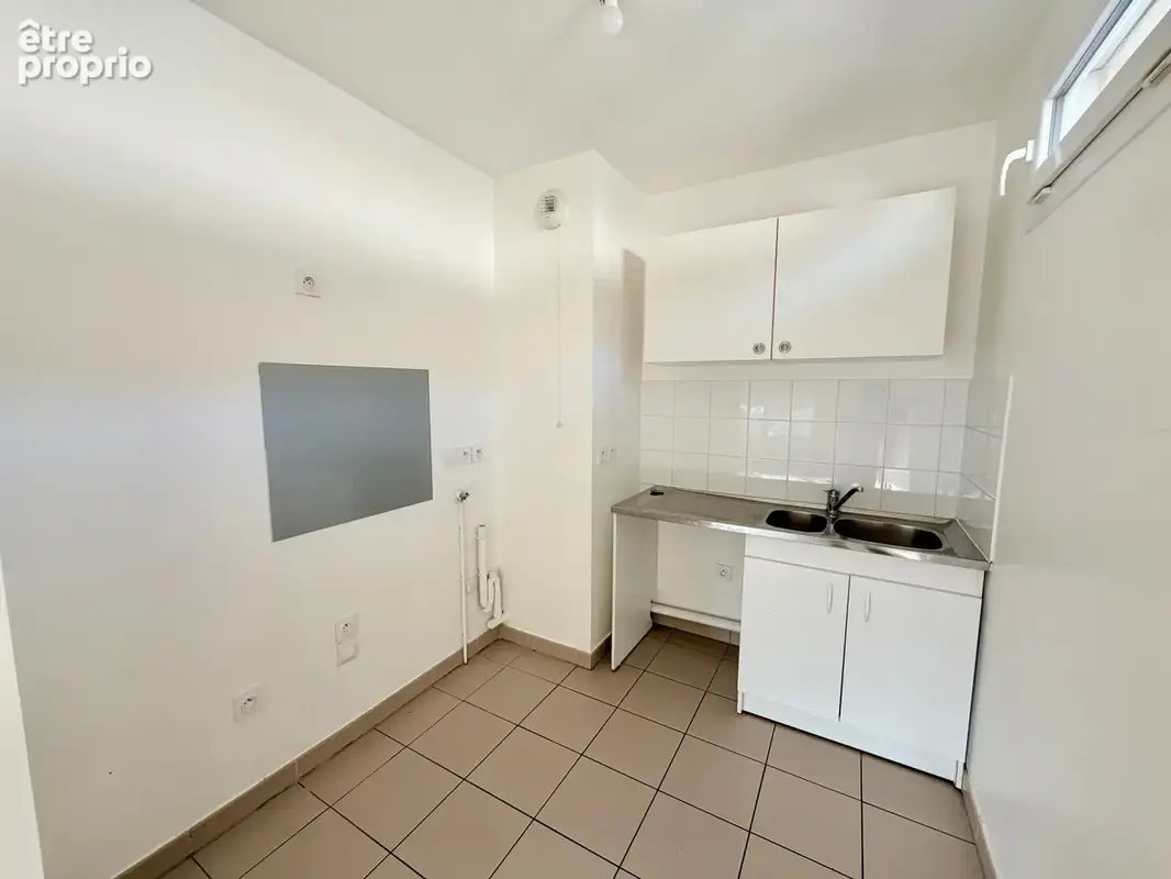 Avenue des 2 Clochers  Exclusivité — Appartement deux-pièces au sein d'une résidence récente - photo 2