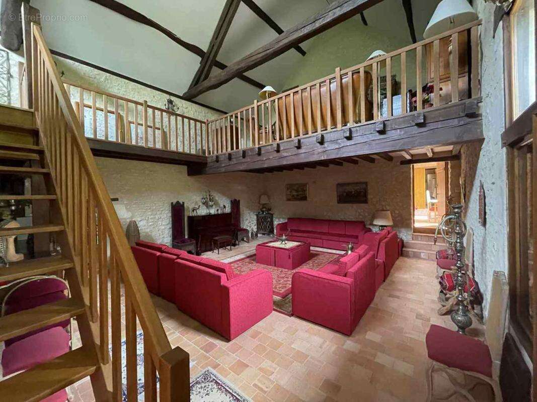 Maison à BELLAVILLIERS