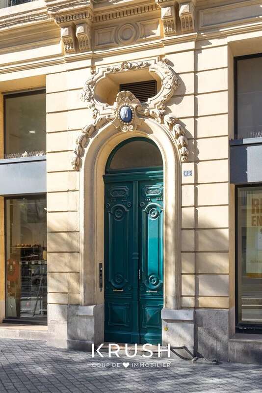 Appartement à MARSEILLE-2E