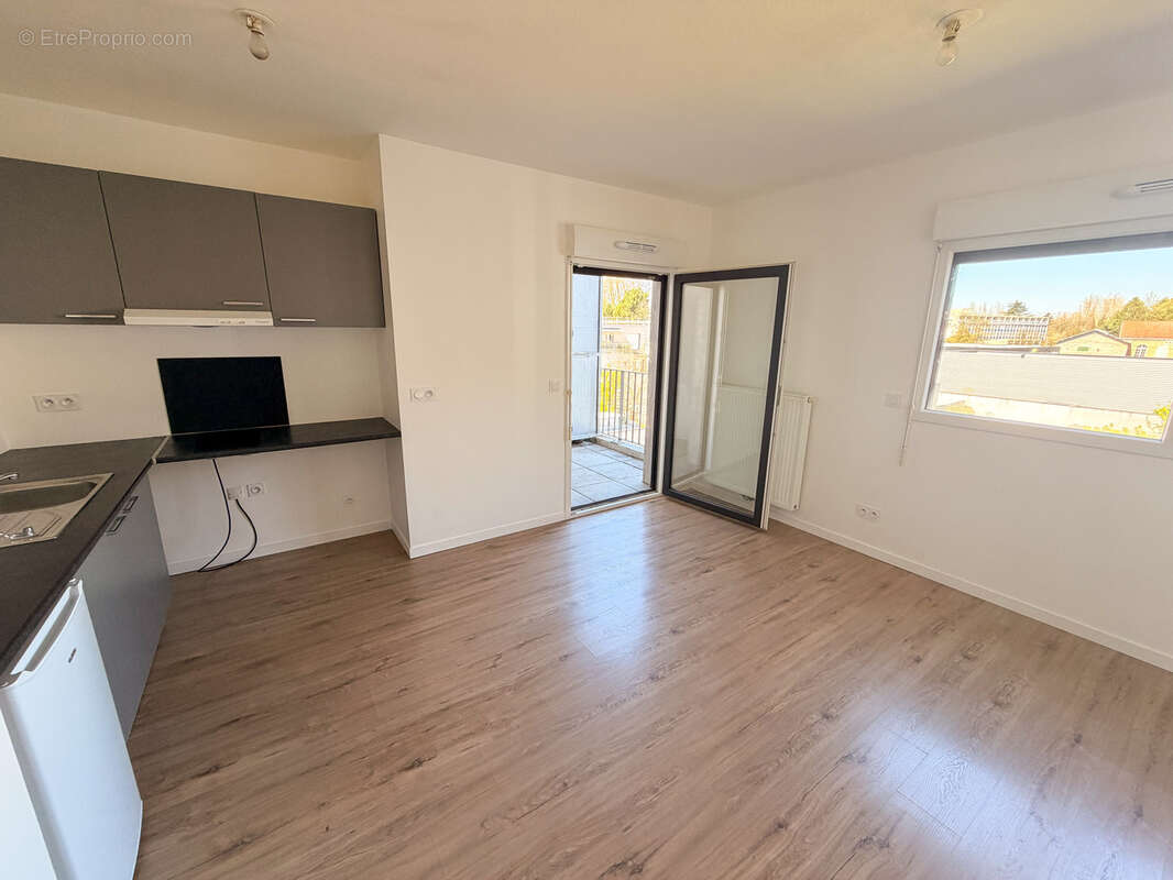 Appartement T2 avec balcon et parking   Résidence récente - photo 2