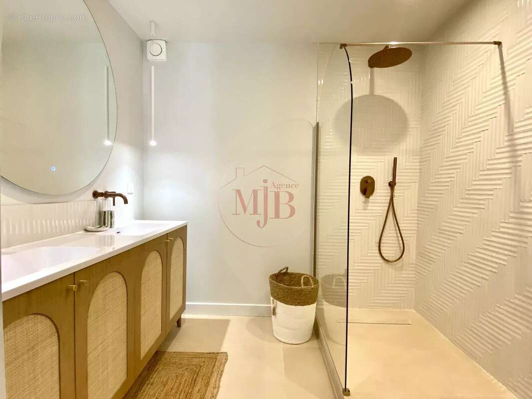 Aix ville a pied  -toutes commodites - photo 20