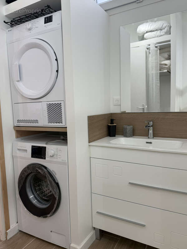 Maison à SAINT-PAIR-SUR-MER