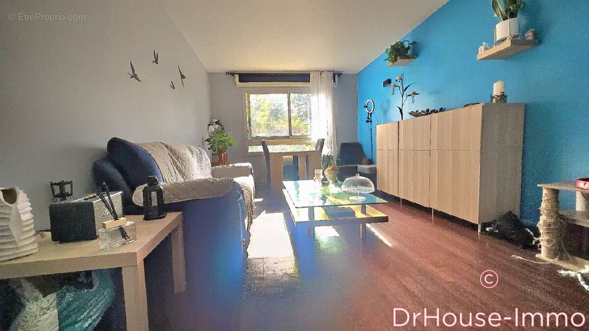 Appartement à AUBERVILLIERS