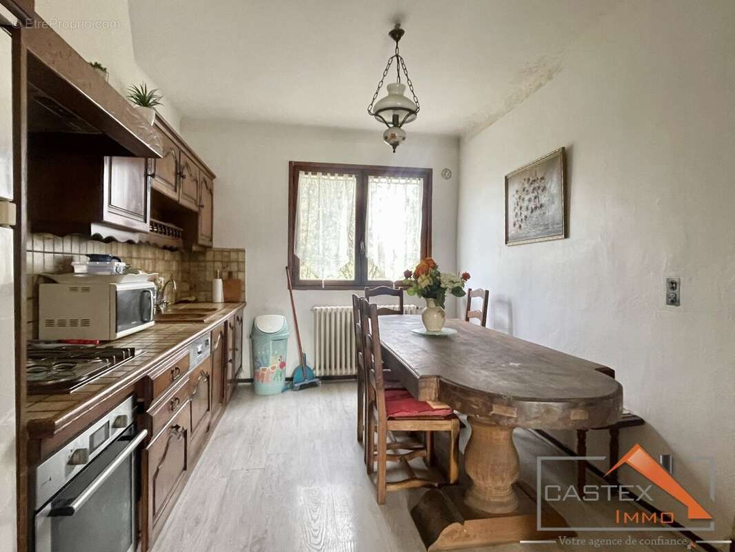 Appartement à MANE