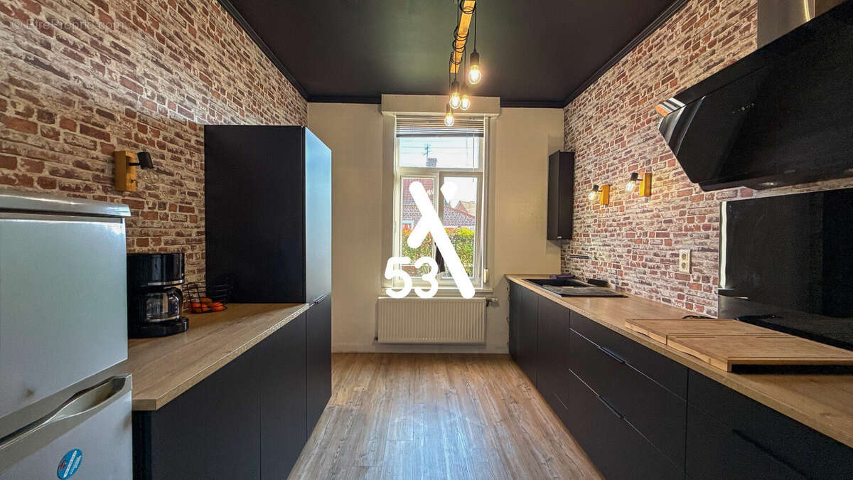 Maison à CAMPAGNE-LES-WARDRECQUES