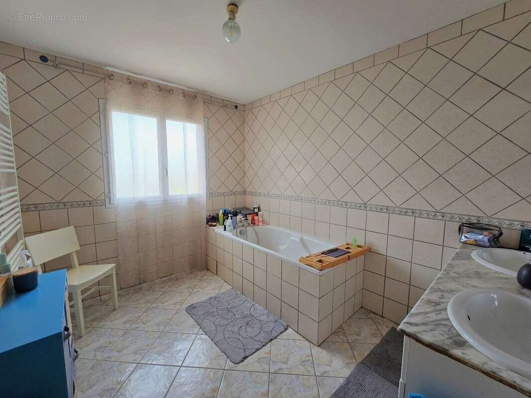 Maison à FRONTIGNAN