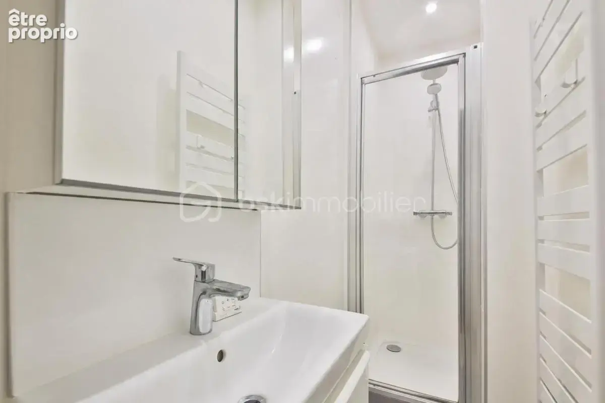 Appartement de caractère de 7 pièces + 2 chambres de service avec vue panoramique - photo 12
