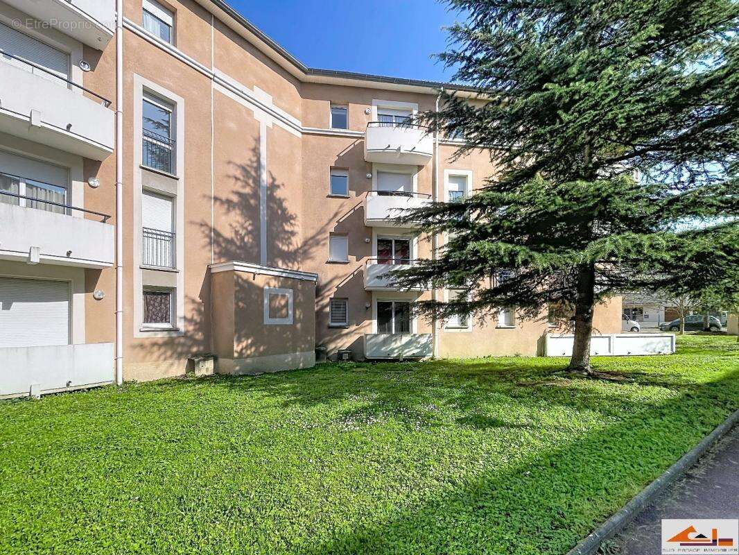 Appartement à RAMONVILLE-SAINT-AGNE